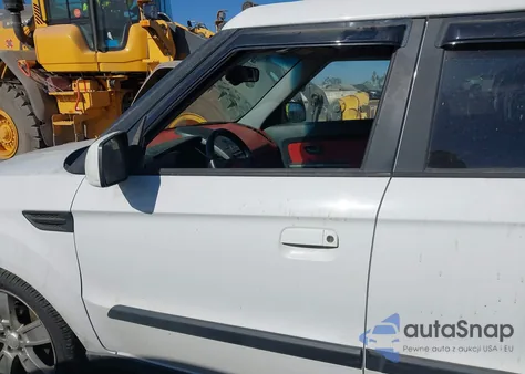 2010 Kia Soul +/!/Sport from USA, damaged, VIN KNDJT2A2XA7054101